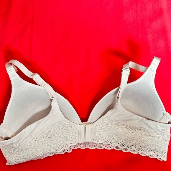 BRA Warner’s 36A Tan T-shirt No Wire Lightly Padded ROS691A Lace Detail 3439 LZ - Picture 6 of 9